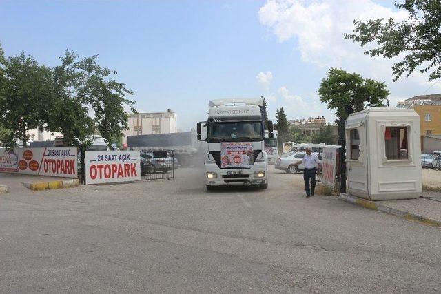 Adıyaman’dan Afrin’e 69 Tır Dolusu Yardım