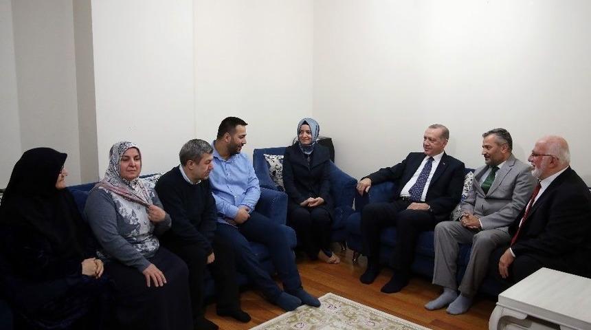 Cumhurbaşkanı Erdoğan 15 Temmuz Gazisini Ziyaret Etti