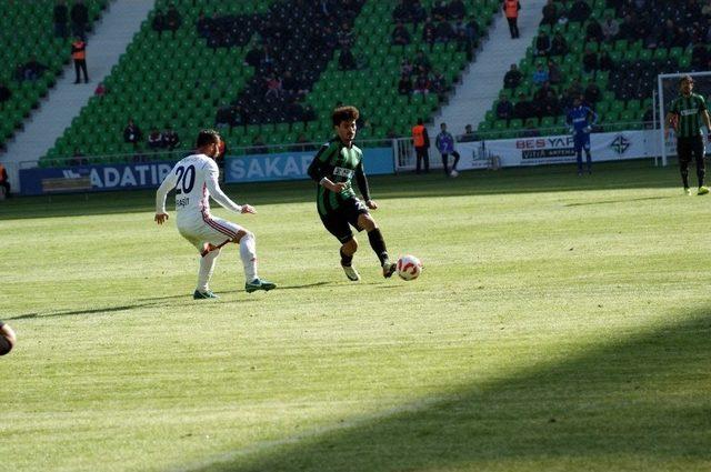 Tff 2. Lig: Sakaryaspor: 3 - Zonguldak Kömürspor: 2