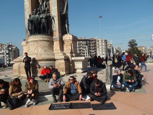 (özel Haber) Taksim’de “çocuk İstismarı” Eylemi