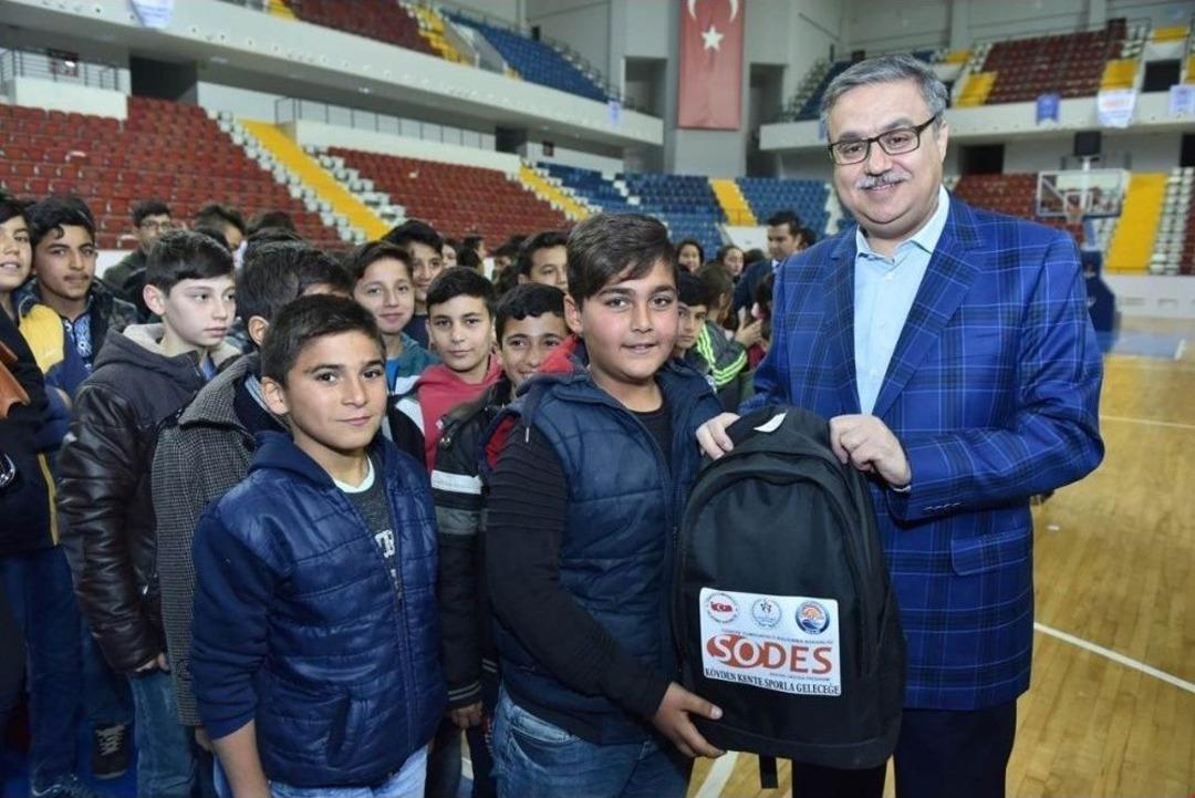 &lsquo;k&ouml;yden Kente Sporla Geleceğe Projesi&rsquo;
