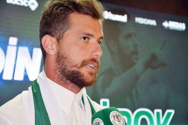 Atiker Konyaspor, Uğur Demirok İle Resmi Sözleşme İmzaladı