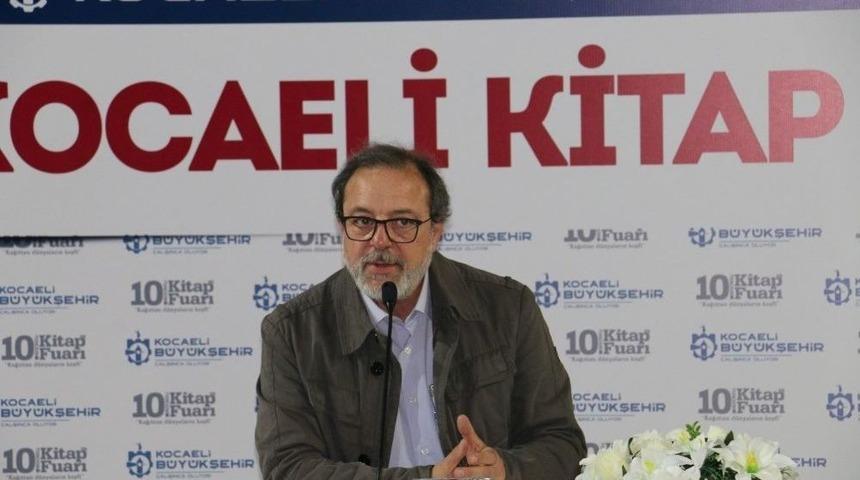 Y&ouml;netmen Kaplanoğlu, Kocaeli Kitap Fuarı&rsquo;nda