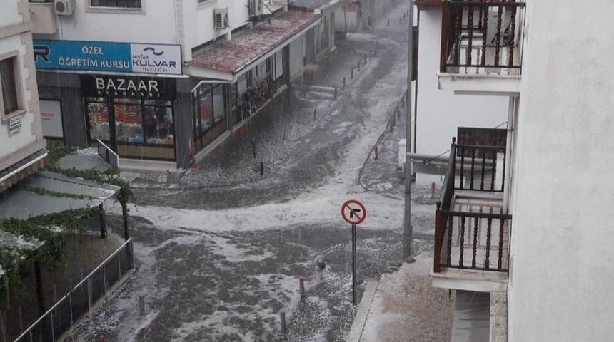 Muğla&rsquo;da Dolu Yağışı Etkili Oldu