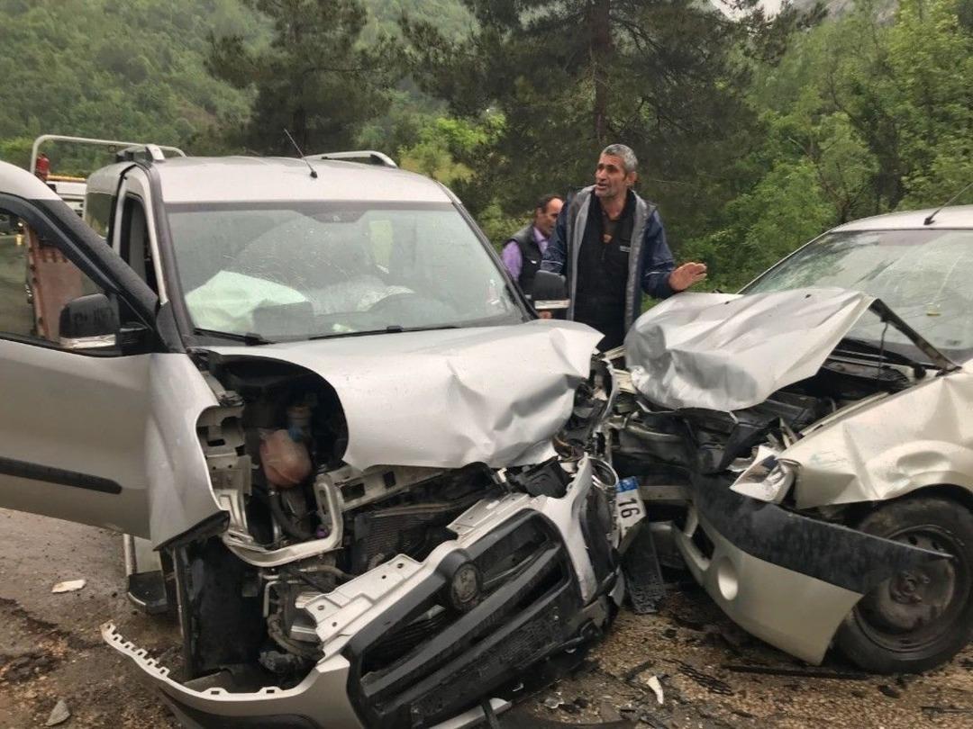 3 Kişinin &Ouml;ld&uuml;ğ&uuml; Yerde Saatler Sonra Bir Kaza Daha