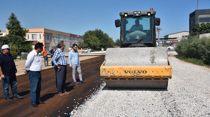 Yunusemre&rsquo;den Orta &Ouml;l&ccedil;eklide Yol &Ccedil;alışması