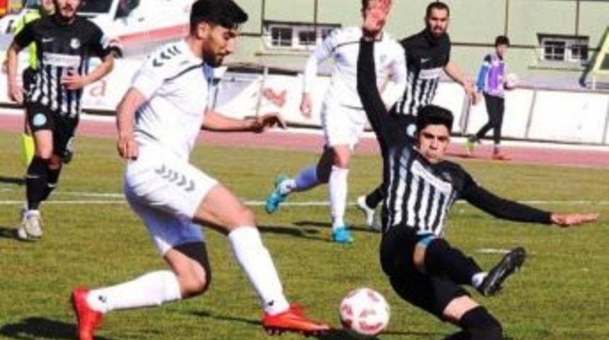 Tff 2.lig: Konya Anadolu Sel&ccedil;ukluspor:2-nazilli Belediyespor:1