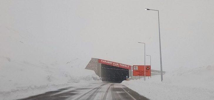 Van’da Kar Yağışı G1