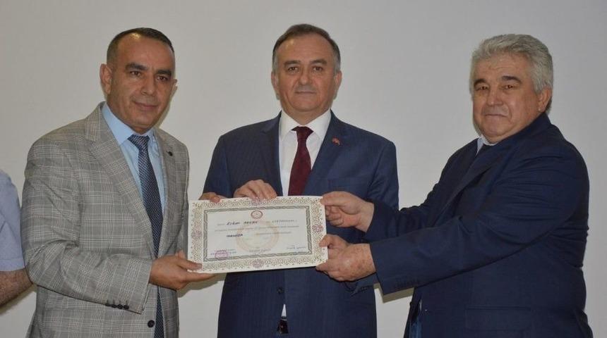 Mhp&rsquo;li Ak&ccedil;ay Mazbatasını Aldı