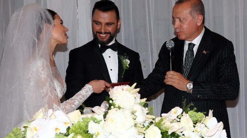 Cumhurbaşkanı Erdoğan Alişan&rsquo;ın Nikah T&ouml;renine Katıldı