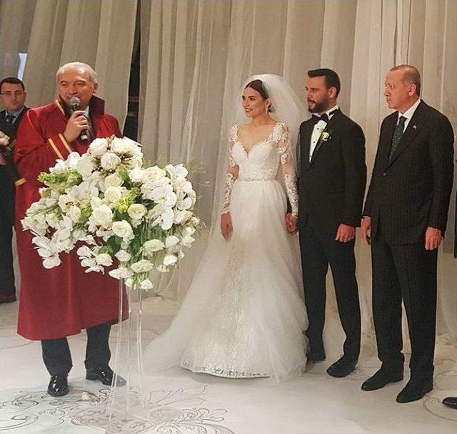 Cumhurbaşkanı Erdoğan Alişan’ın Nikah Törenine Katıldı