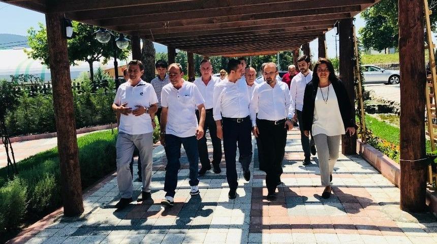 Ak Parti Grup Başkanvekili Turan Yenice&rsquo;de