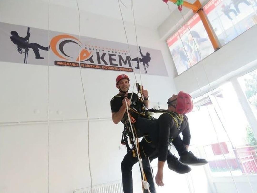 Eskişehir Arama-kurtarma Merkezi, Şirketlere &Ccedil;&ouml;z&uuml;m Ortağı Oluyor