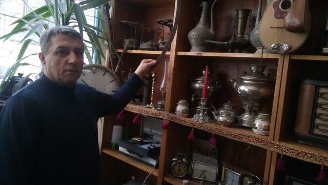 Bu Muhtar Evine Gelenler Nostalji Yaşıyor 2