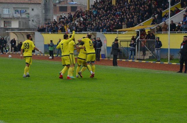 Türkiye Liglerindeki Tek Namağlup Takım: Fatsa Belediyespor 1