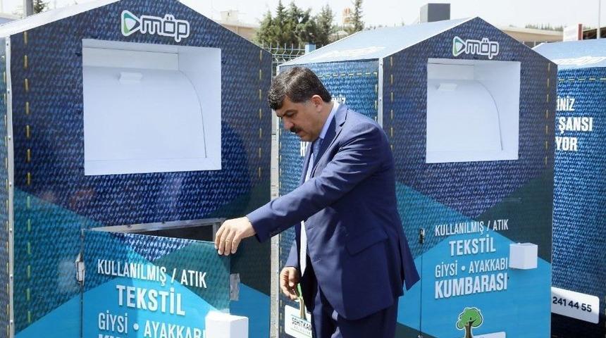 Şehitkamil&rsquo;de Kullanılmayan Kıyafetler Kumbaraya