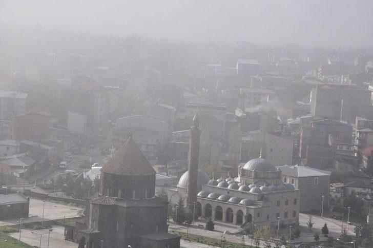 Kars’ta Yağmur Sonrası Sis Kartpostallık Görüntüler Oluşturdu G5