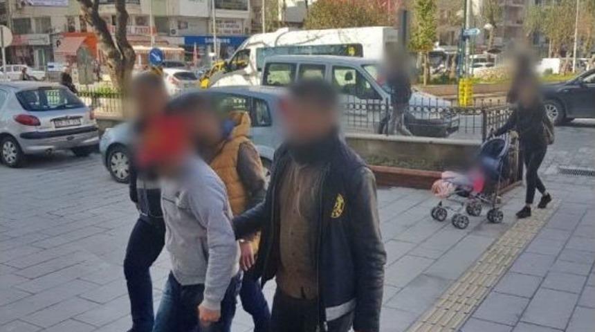 Kuşadası&rsquo;nda Mobeseye Takılan Hırsızlık Zanlıları Yakalandı