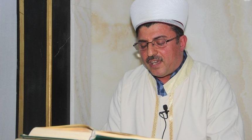 Mehmet&ccedil;ik İ&ccedil;in Dua Edildi