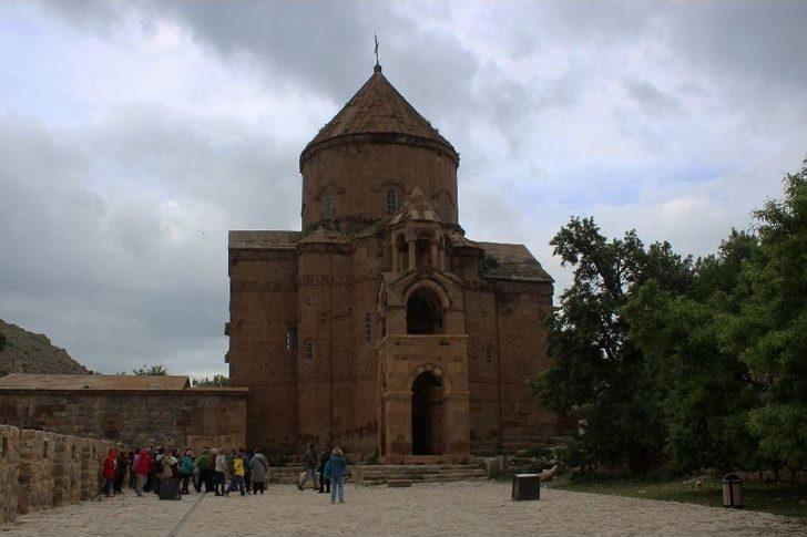 Van’ın Güzellikleri Doğa Tutkunlarını Mest Etti G2
