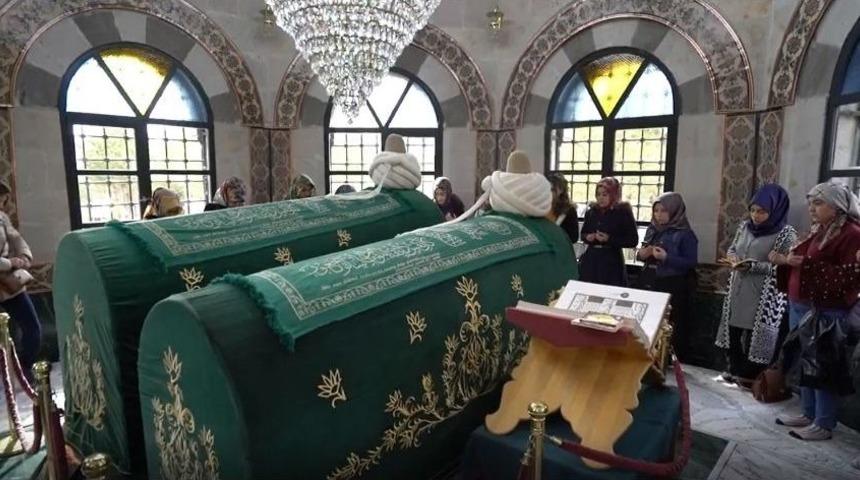 Erzincan&rsquo;ın Manevi &Ouml;nderleri &Ouml;ğrencilere Tanıtıldı