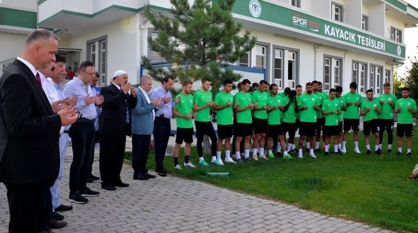 Atiker Konyaspor Topbaşı Yaptı
