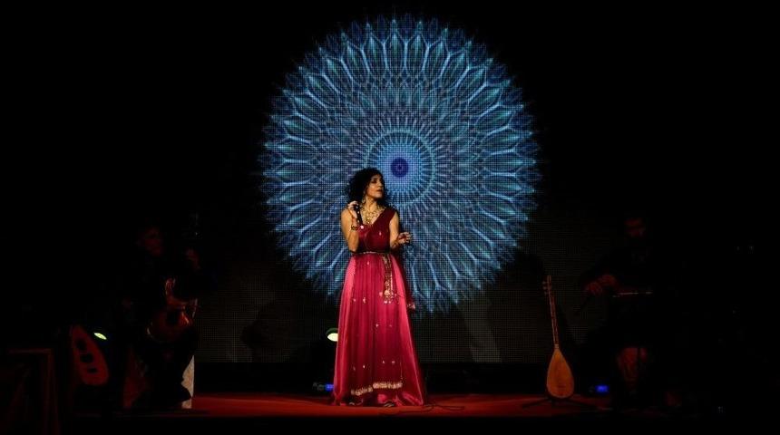 Azam Ali İle Toroslar&rsquo;da M&uuml;zik Ş&ouml;leni