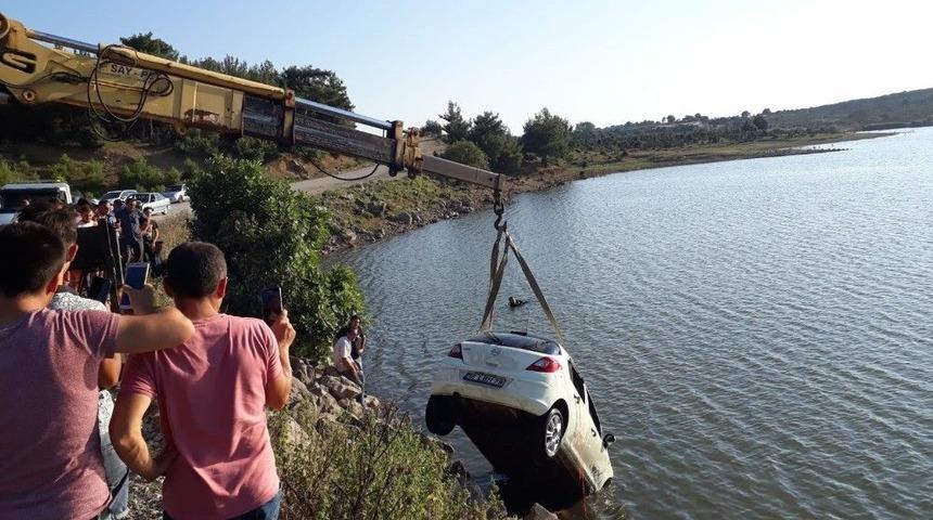 Balıkesir&rsquo;de Ara&ccedil; G&ouml;lete U&ccedil;tu