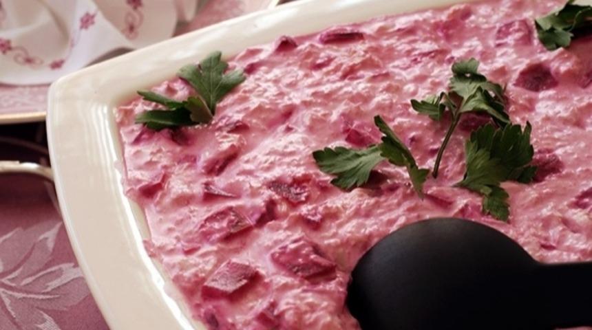 Mor Pancar Salatası