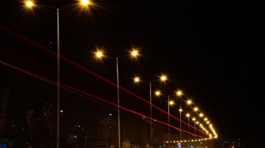 Dicle&rsquo;den Diyarbakır&rsquo;daki Aydınlatmaya 1,7 Milyonluk Yatırım