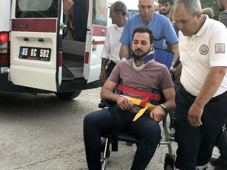 Van’da Trafik Kazası: 4 Yaralı G1