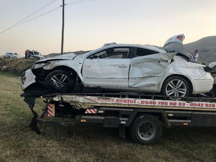 Van’da Trafik Kazası: 4 Yaralı G3