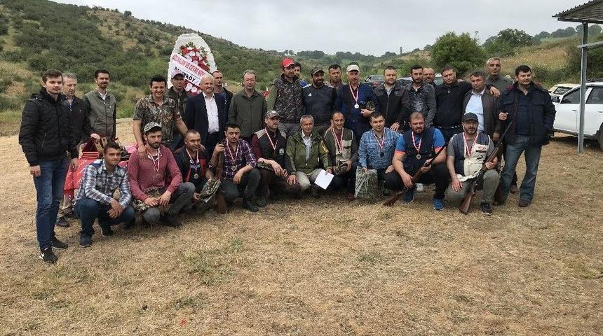 &Ccedil;an&rsquo;da Avcılar Kıyasıya Yarıştı