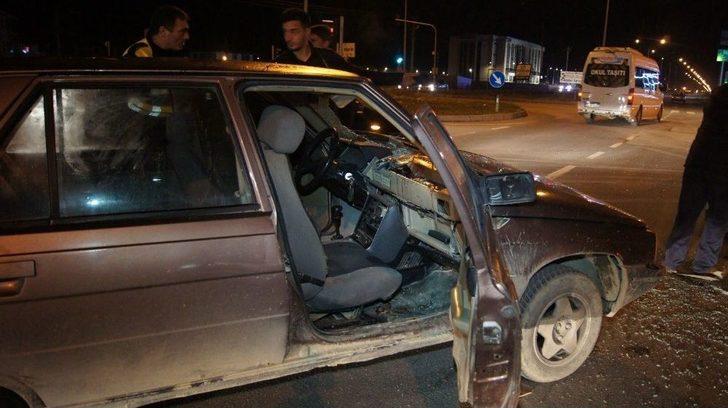 Hastane Yolunda Kaza: 6 Yaralı G3