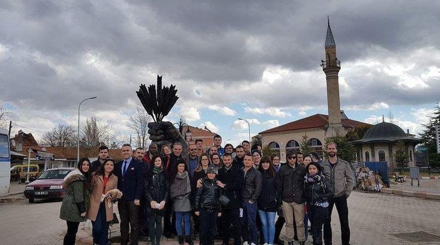 30 Farklı &Uuml;lkeden &Ouml;ğrenci Aslanapa&rsquo;yı Ziyaret Etti