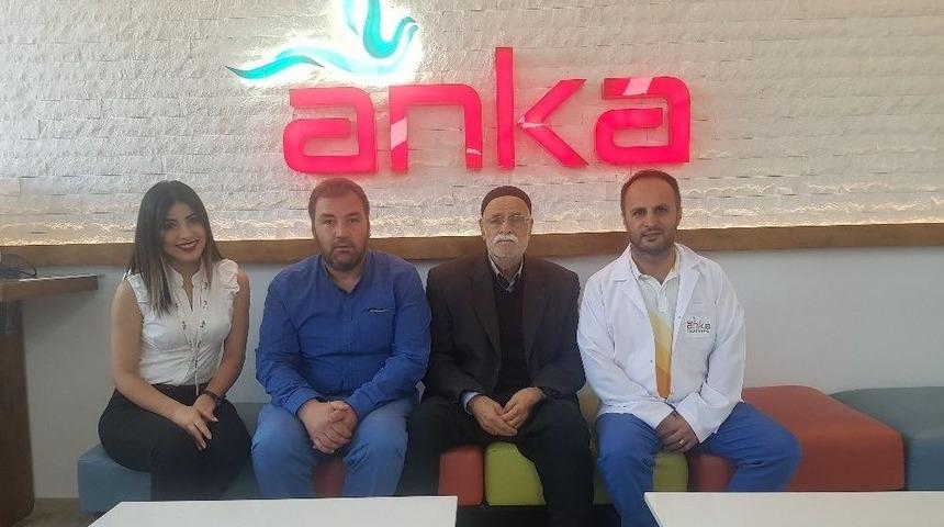 Mesanesinden 10 Santimlik Taş &Ccedil;ıktı