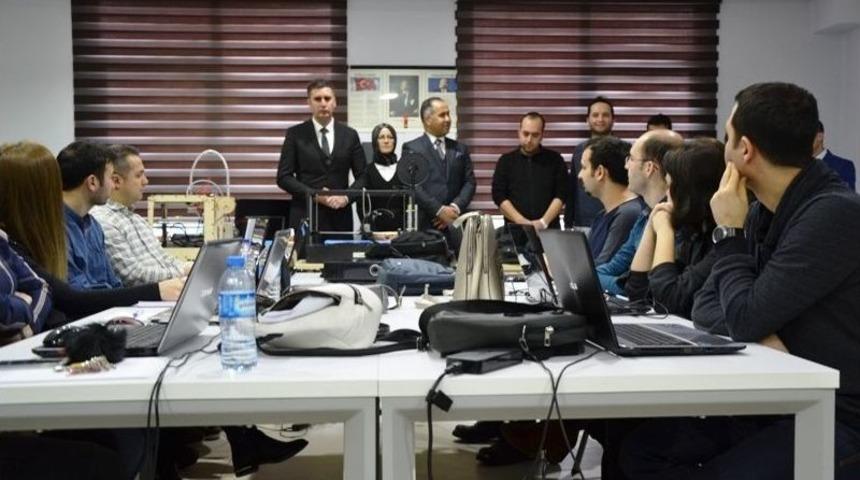 Biga&rsquo;da 3b Tasarım Uygulama Eğitimi