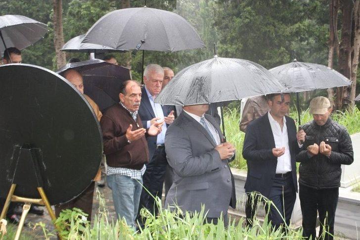 Bursaspor’un Şampiyon Başkanı Mezarı Başında Anıldı G3