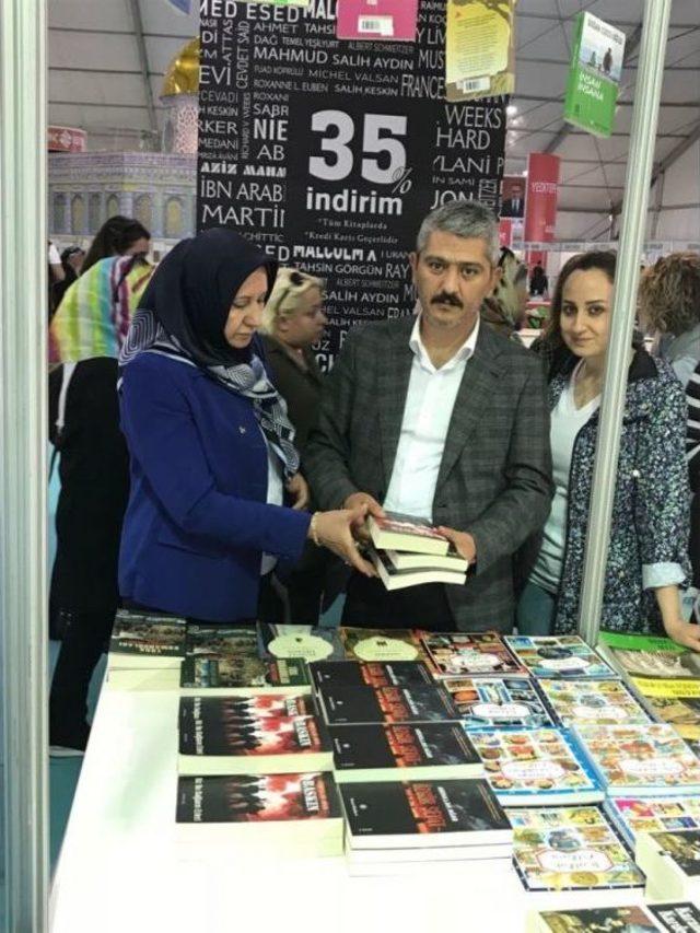 Milletvekili Aday Adayı Palancıoğlu, Kitap Fuarını Gezdi