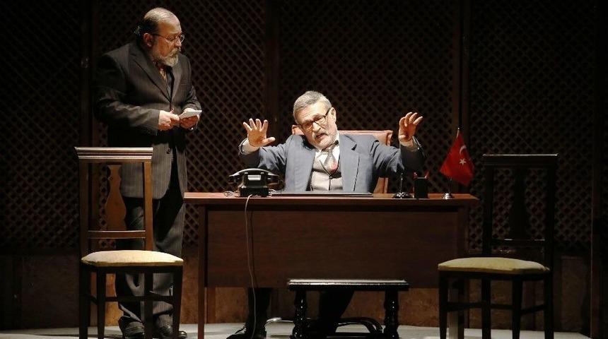 Vatan Kurtaran Şaban Sahnede