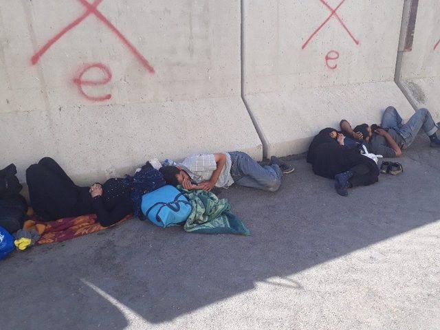 Hatay’da 18 Kaçak Mülteci Yakalandı 2