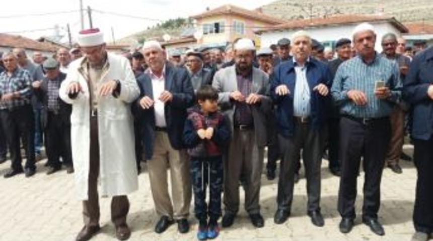 B&uuml;ğd&uuml;z&rsquo;de Yağmur Ve Ş&uuml;k&uuml;r Duası