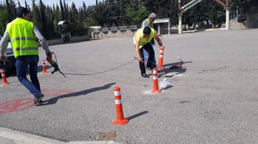 Adıyaman Belediyesi Ekipleri Trafik D&uuml;zenleme &Ccedil;alışması Yaptı