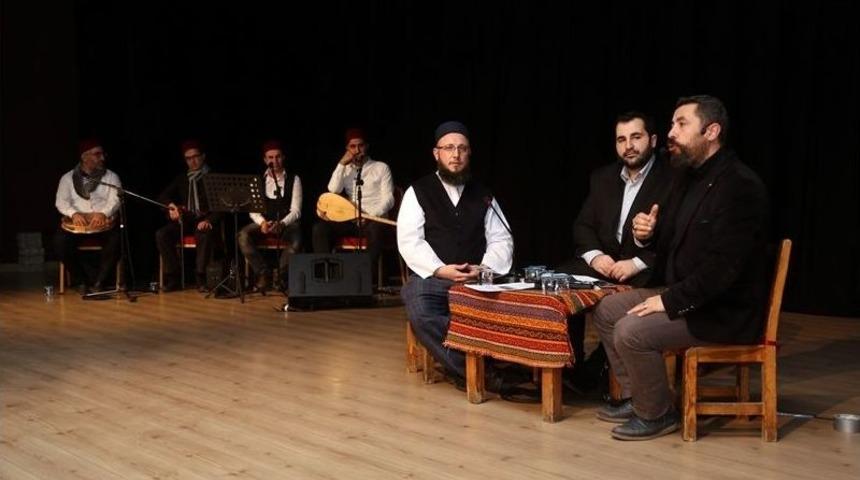 Osmanlı Kıraathanesi&rsquo;nde Abd&uuml;lhamid Konuşuldu