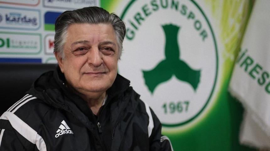 Yılmaz Vural: &ldquo;bu Takım Bir &Uuml;st Lige &Ccedil;ıkma Hedefinden Kopmuş Değil&rdquo;