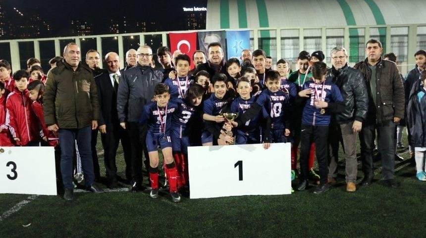 Miniklerin Şampiyonu Halkali Taştepe Oldu