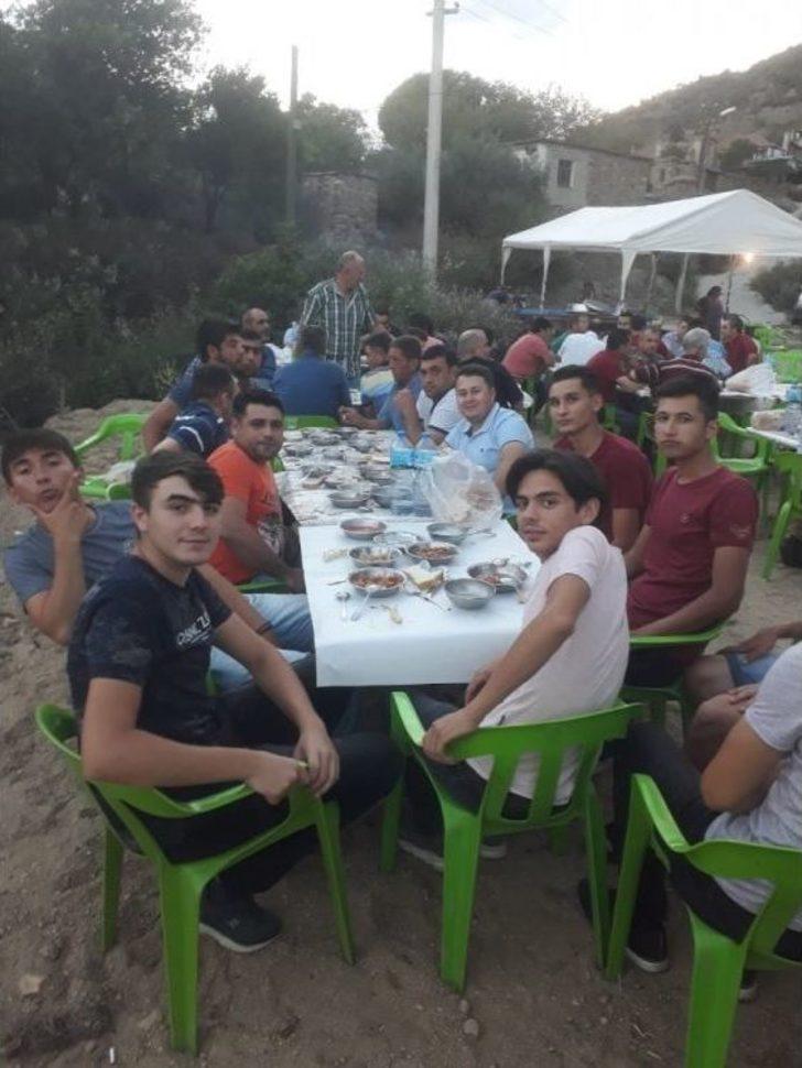 Okumuş Çocuklar Geleneklerinden Vazgeçmedi G5