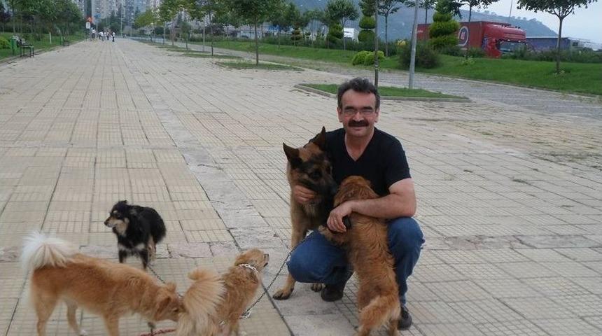 Trabzon&rsquo;un Fahri M&uuml;fettişi: &lsquo;teoman Ağabey&rsquo;