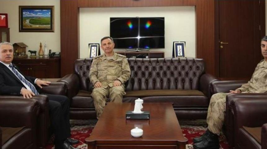 Albay Arslan’dan Vali Yıldırım’a Ziyaret