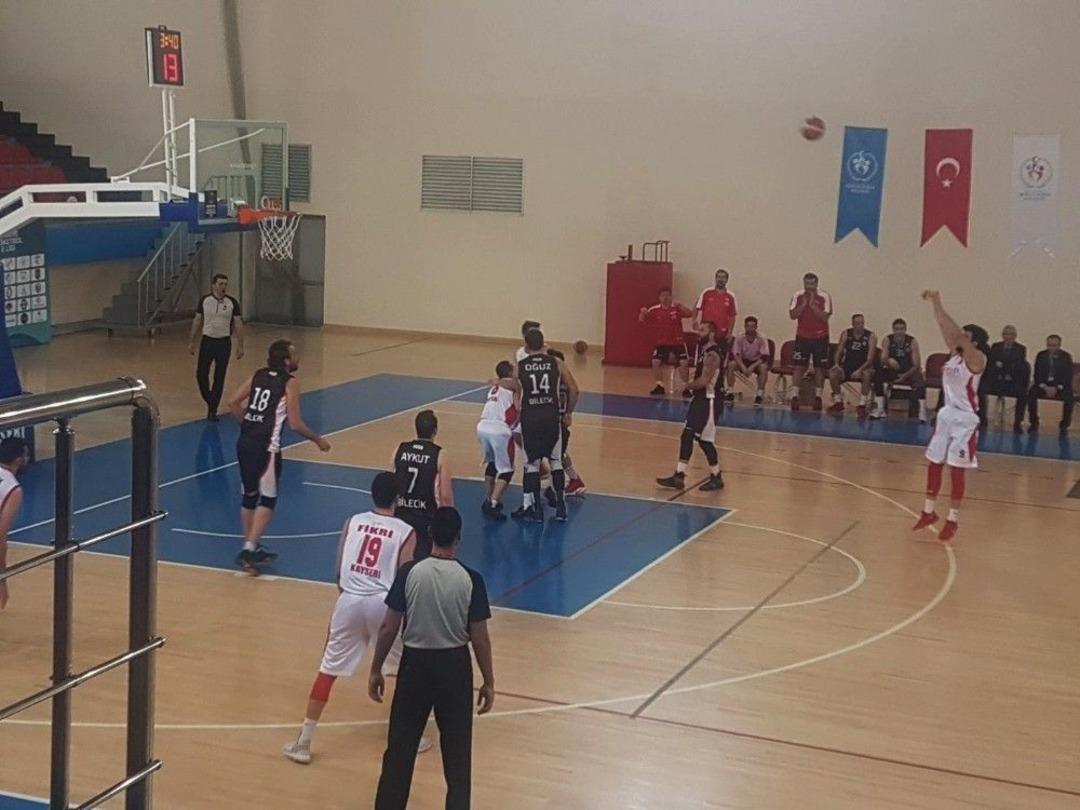 Tb2l; İstem Koleji 93: Bilecik Belediyespor Basketbol Takımı :87